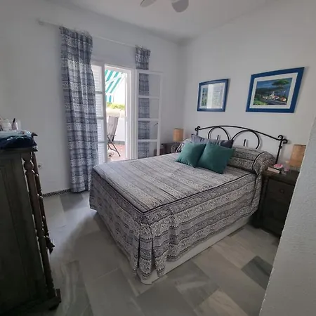 Victoria Costa Sancti Petri Apartment